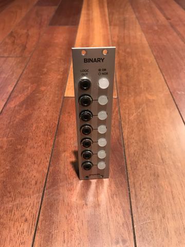 Grayscale Binary | Logic Analog Computer - Eurorack Module